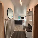 Zecherin Auf Usedom, Klimaanlage, Terrasse Mit Peeneblick, Wlan Und Parkplatz Semesterbostad